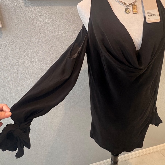 NWT!! REVOLVE - Keepsake twin peaks cold shoulder mini dress - Picture 2 of 6